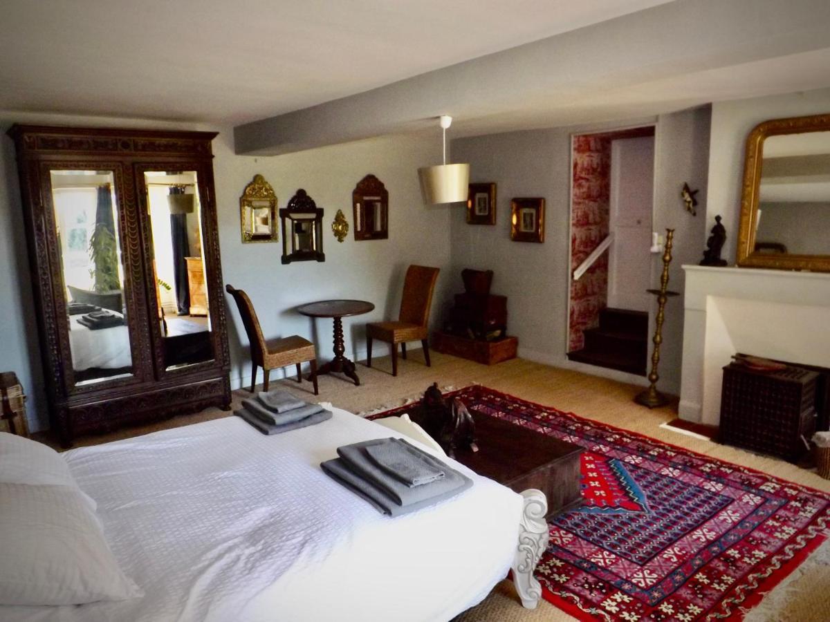 Domaine De Lalat - B&B With En-Suite Bathrooms All Rooms With Garden Views Montembœuf Exterior foto
